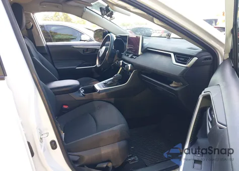 2024 Toyota Rav4 Hybrid Le z USA, uszkodzony, nr VIN 4T3LWRFV6RU117996